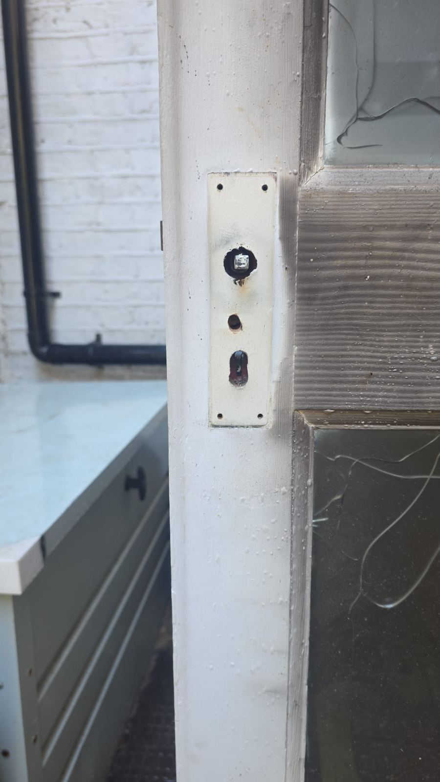 6mm drill picking hole — non destructive lock picking by LT Lockworks